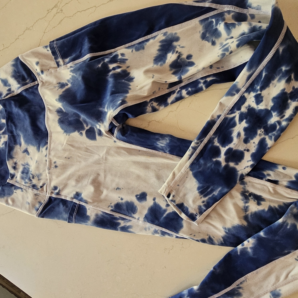 Blue and White Tie-Dye Leggings